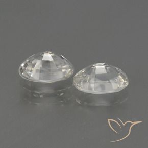 Gemme di Zircone Bianco caldo naturale da 2.50 ct, Ovale, VVS-VS