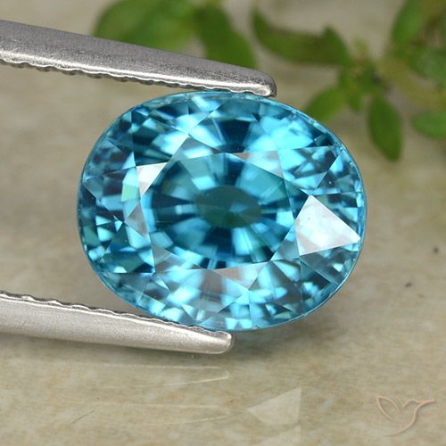 5.23ct Naturale Blu Zircone, Ovale, VVS