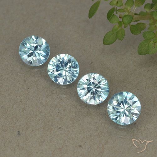 2.03ctw Naturale Azzurro Zircone, Rotondo, VVS