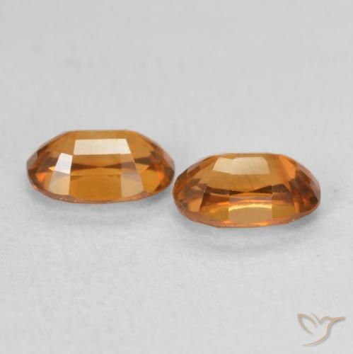 Gemme di Zircone Arancio Medio naturale da 1.66 ct, Ovale, VVS-VS