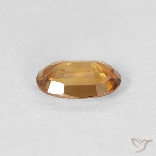 Zircone Arancio Medio naturale da 0.70 ct, Ovale, VVS-VS
